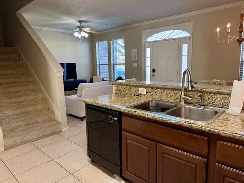 114 Forest Dr, College Station, TX, 77840-2329 | Card Image