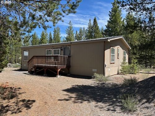 124249 Little Deschutes Dr, Crescent Lake, OR, 97733-7112 | Card Image