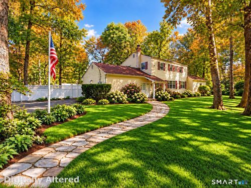 31 Granite Dr, Norwalk, CT, 06851-1204 | Card Image