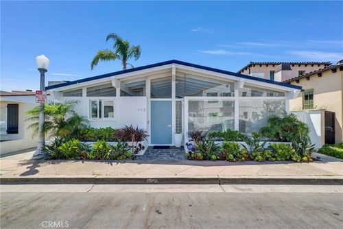 112 Via Florence, Newport Beach, CA, 92663 | Card Image