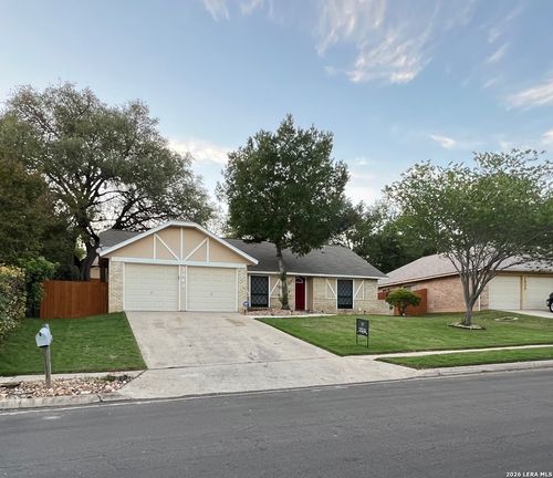 7843 Misty Park St, San Antonio, TX, 78250-4723 | Card Image