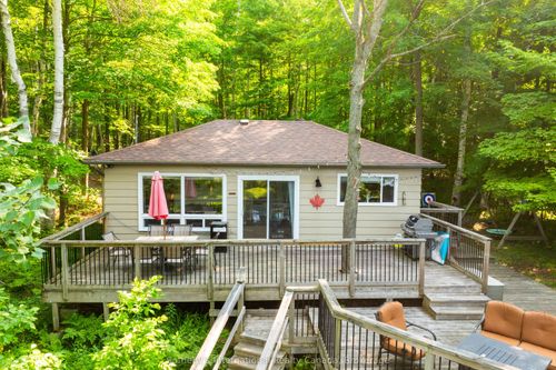 1022 Summit Rd, Torrance, ON, P0C1M0 | Card Image