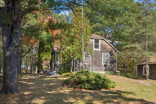 257 River Road, Richmond, ME, 04357 | Card Image