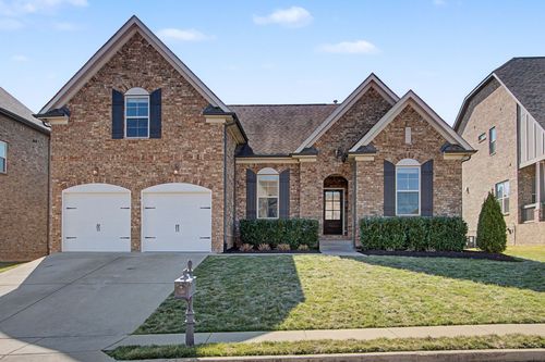 2805 Chatham Place Ct, Thompsons Station, TN, 37179-2906 | Card Image