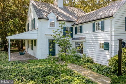2005 Millersville Pike, LANCASTER, PA, 17603-6213 | Card Image