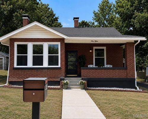 315 E College Ave, Fredericktown, MO, 63645-1209 | Card Image