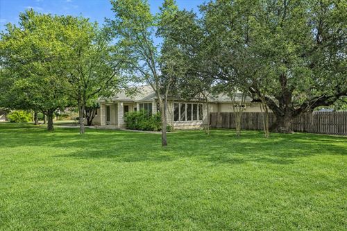 206 N Bouldin St, Hamilton, TX, 76531-1504 | Card Image