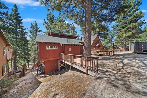 33211 Juniper Ln, Green Valley Lake, CA, 92341 | Card Image