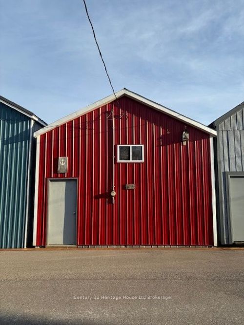 24 Dock Road, Norfolk, ON, N0E1G0 | Card Image