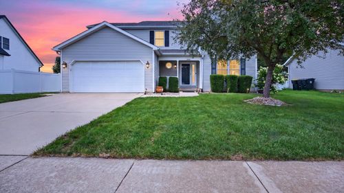 2314 Heather Ridge Dr, Normal, IL, 61761-5448 | Card Image