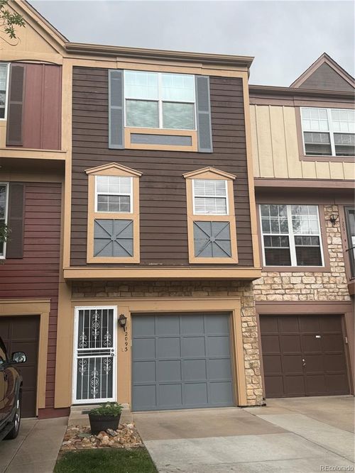 12093 E Hoye Dr, Aurora, CO, 80012-3295 | Card Image