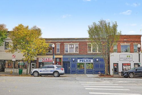 207-209 Main St, Greenfield, MA, 01301 | Card Image