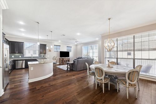 apt-304-2120 Kipling St, Houston, TX, 77098-2306 | Card Image