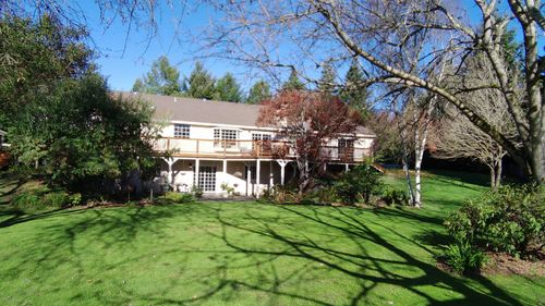 4180 Meadow View Ln, Hydesville, CA, 95547-9431 | Card Image