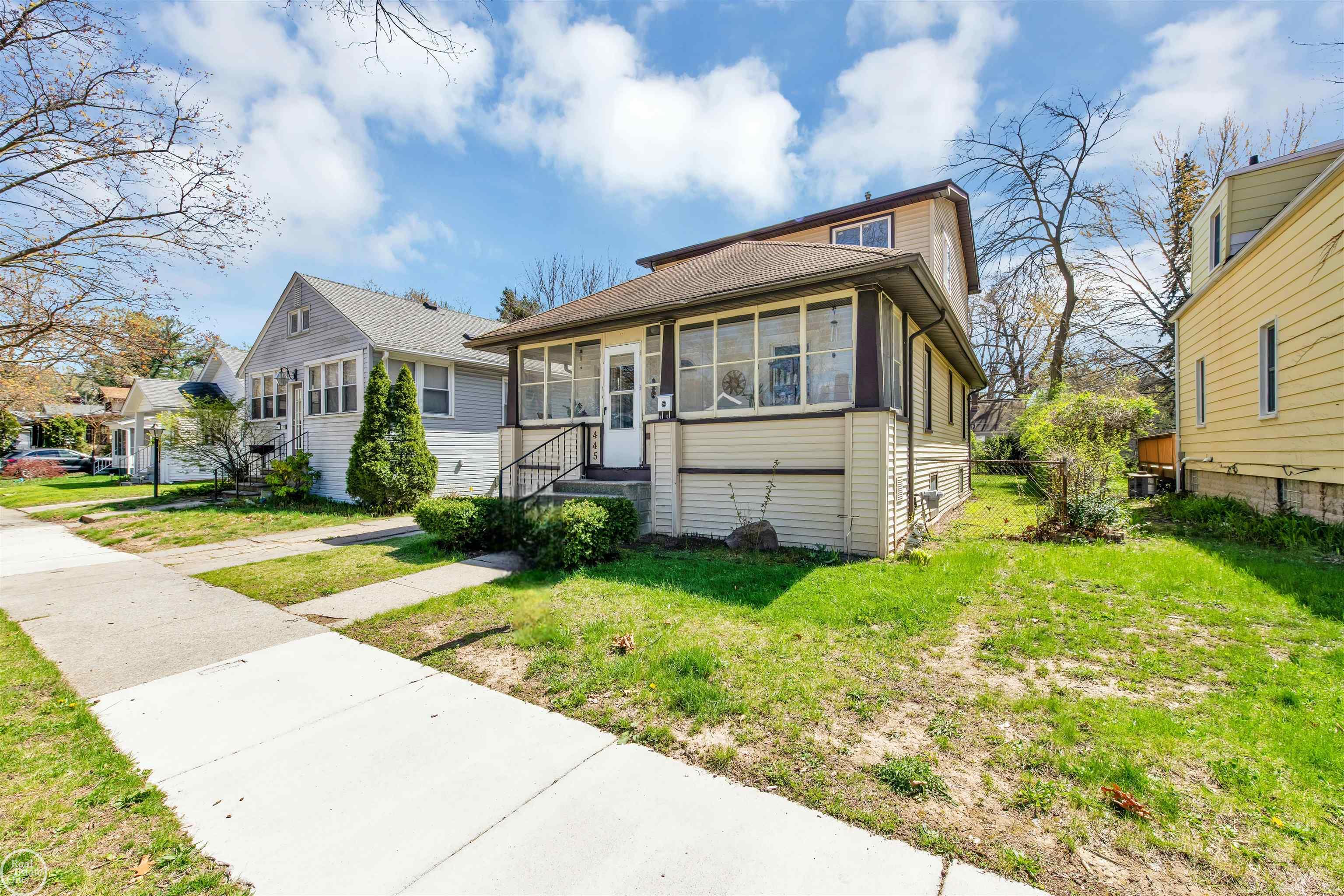 Albany St, Ferndale, MI 48220