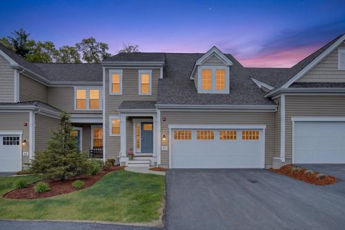 86-87 Shannon Way, Upton, MA, 01568-4000 | Card Image