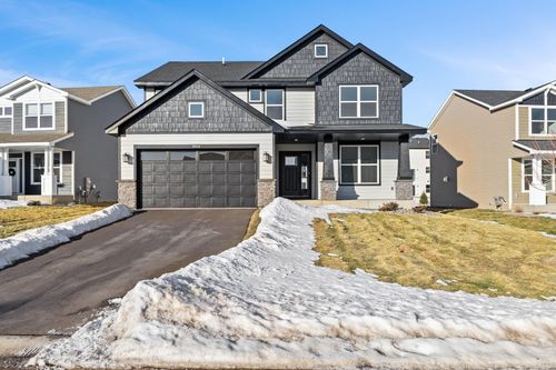8866 Periwinkle Blvd, Woodbury, MN, 55129-6407 | Card Image