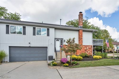 apt-2a-4015 Marks Rd, Medina, OH, 44256-8316 | Card Image