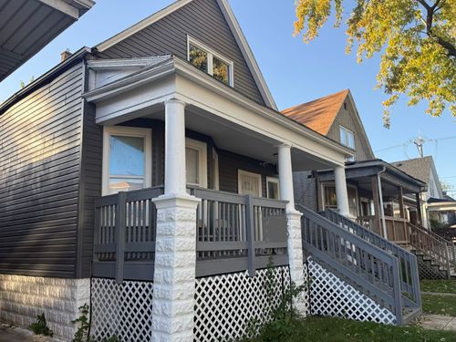 6922 S Rockwell St, CHICAGO, IL, 60629-1926 | Card Image