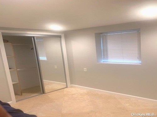 upper-86 Minnesota Ave, Long Beach, NY, 11561-1333 | Card Image