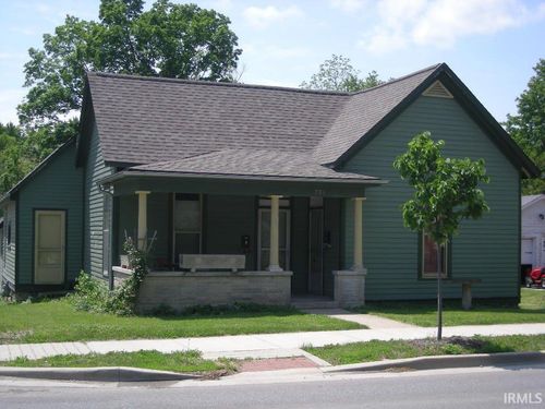 2-701-2 W Kirkwood Ave, Bloomington, IN, 47404-5035 | Card Image