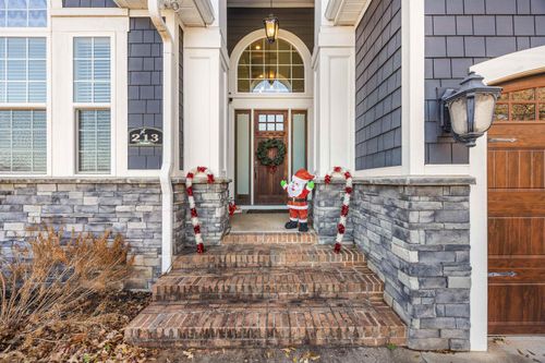 213 Carshalton Dr, Lyman, SC, 29365-9585 | Card Image