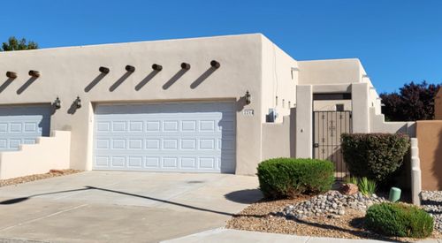 2264 Calle De Ortiz, Los Lunas, NM, 87031-8421 | Card Image