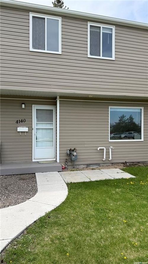 4140 Castle Rd, Regina, SK, S4S6A4 | Card Image