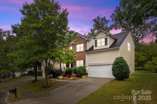 2111 Elendil Ln, Charlotte, NC, 28269-7002 | Card Image