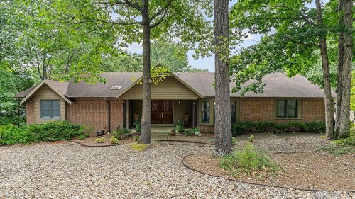 1 Rockford Ln, Bella Vista, AR, 72715-8825 | Card Image