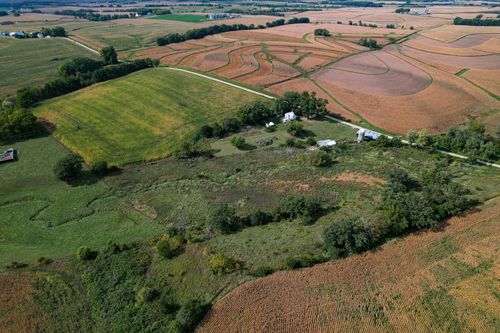 3315 W Veta Grande Rd, SCALES MOUND, IL, 61075-9353 | Card Image