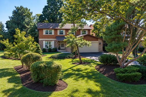 2541 Cobblewood Dr, Northbrook, IL, 60062-7618 | Card Image