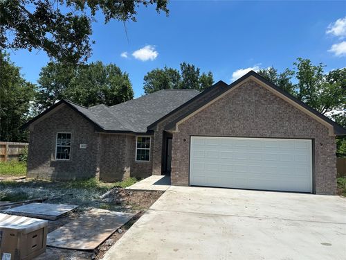 2635 County Road 769c, Brazoria, TX, 77422-9605 | Card Image