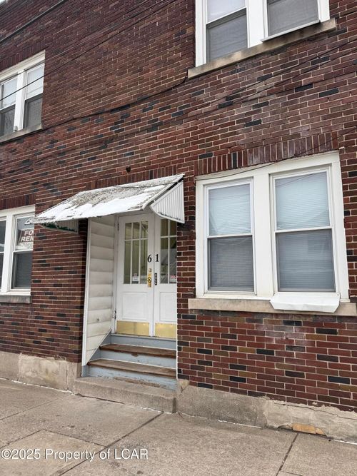 2-61 W Green St, Nanticoke, PA, 18634-2271 | Card Image