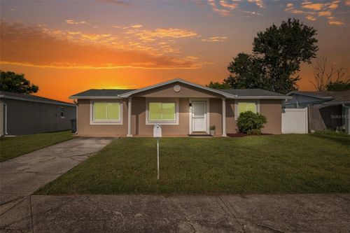 10111 Brandywine Ln, PORT RICHEY, FL, 34668-3758 | Card Image