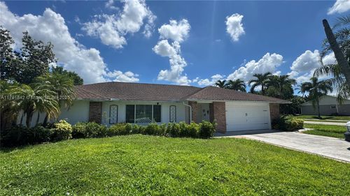 990 Hickory Trl, Wellington, FL, 33414-5650 | Card Image