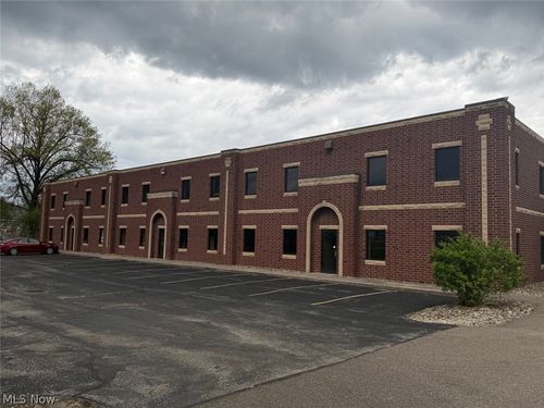 4699 Loomis Pkwy, Ravenna, OH, 44266-9247 | Card Image