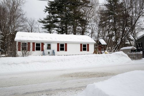22 Dulac St, Lebanon, NH, 03766-2505 | Card Image