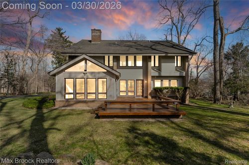 26311 W 14 Mile Rd, Franklin, MI, 48025-1763 | Card Image