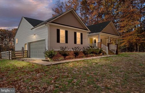 600 Signboard Rd, BUMPASS, VA, 23024-3669 | Card Image