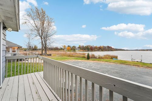 516 Park Island Rd, Center City, MN, 55012-3508 | Card Image