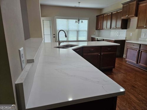 110 Moreland Oaks Dr, Moreland, GA, 30259-2461 | Card Image
