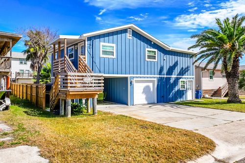 614 Harper St, Port Aransas, TX, 78373-4113 | Card Image