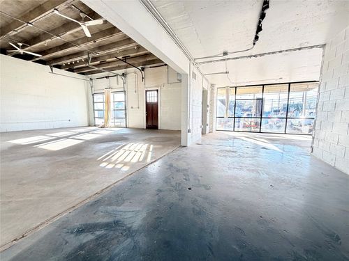 1901 E 12th Street, Austin, TX, 78702 | Card Image