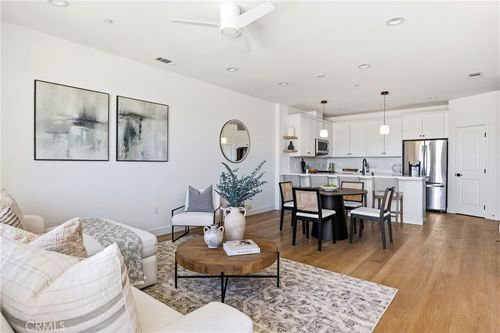 3872 Righetti Ranch Rd, San Luis Obispo, CA, 93401-6295 | Card Image
