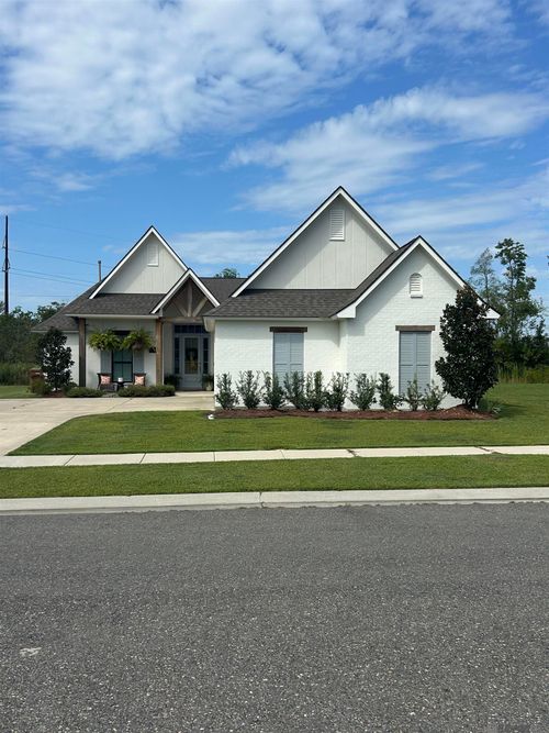 17449 Bull Rush Ave, Prairieville, LA, 70769-2913 | Card Image