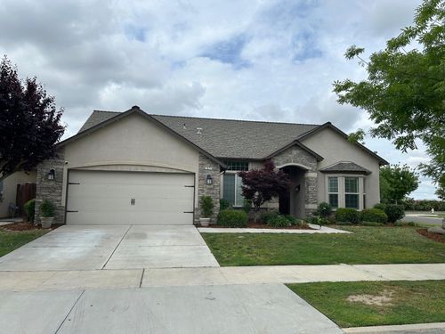 2877 23rd Ct, Kingsburg, CA, 93631-9553 | Card Image