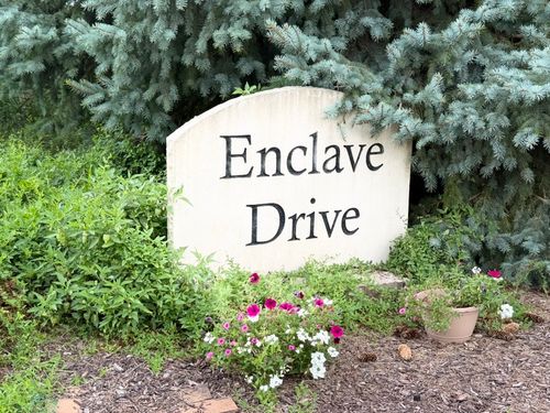 510 Enclave Dr, Cary, IL, 60013-2403 | Card Image