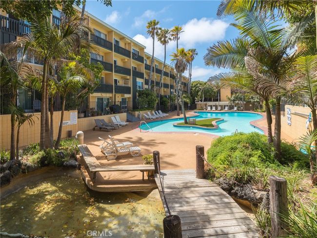 UNIT-100 - 770 W Imperial Ave, Condo with 4 bedrooms, 3 bathrooms and 4 parking in El Segundo CA | Image 20