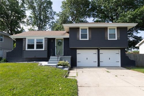 6925 Nw 80th St, Kansas City, MO, 64152-2006 | Card Image